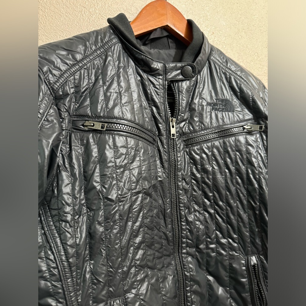 The North Face Black Jacket size M women's. - Picture 2 of 8